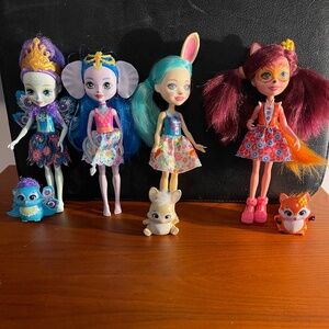 Enchantimals Collection Of 4 Dolls & 3 Of Their Pets